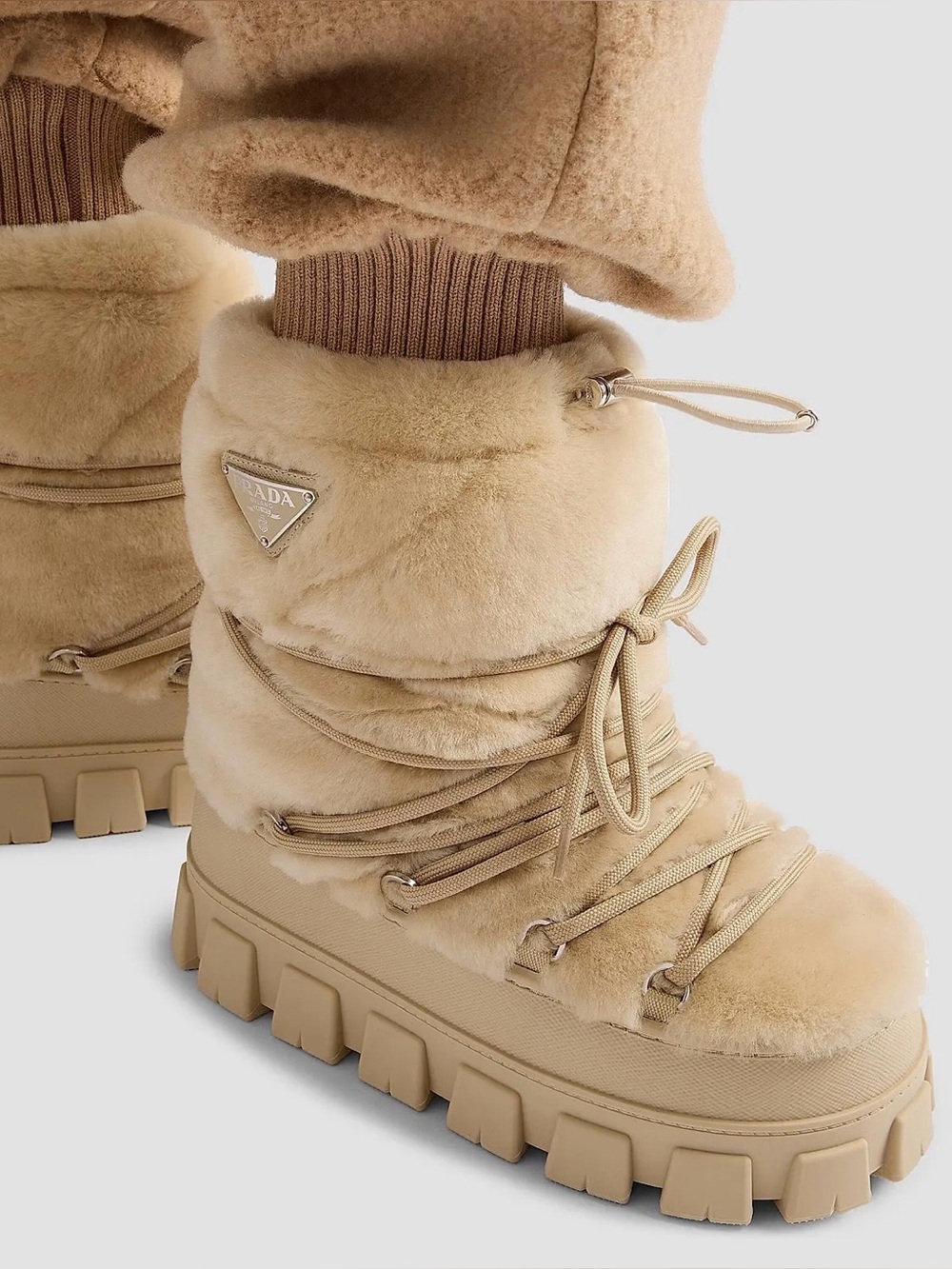 Prada Snow boots Size 39 Brand new